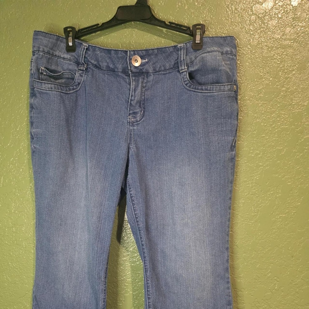LEI Brand junior size 15 capri pants jeans